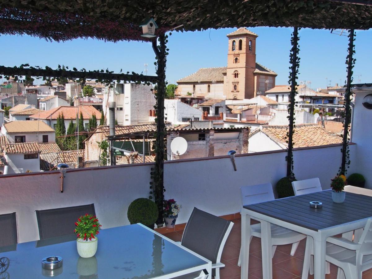 Madinat Garnata, Parking & Rooftop Terrace グラナダ エクステリア 写真